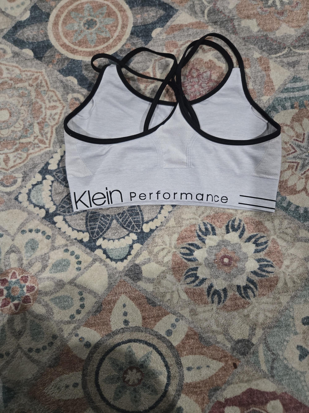 Calvin Klein Women’s Small Light Gray Performance Sports Bralette - Picture 4 of 6